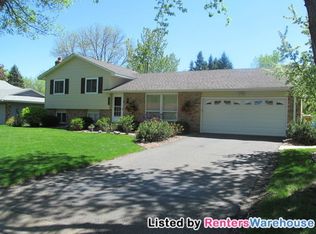 10737 101st Pl N, Maple Grove, MN 55369