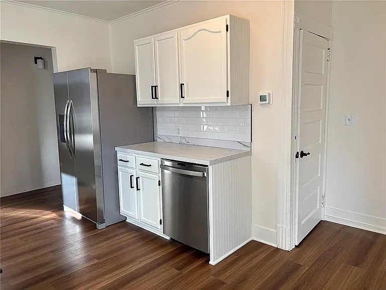 304 W Poland Ave #1/2 — Photo 5