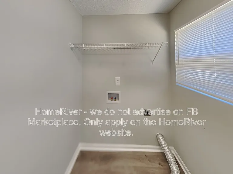 515 Creekview Dr — Photo 17