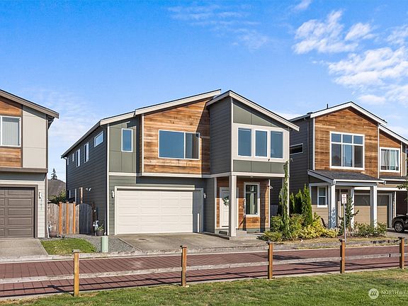 2nd image of 17617 26th Drive NE