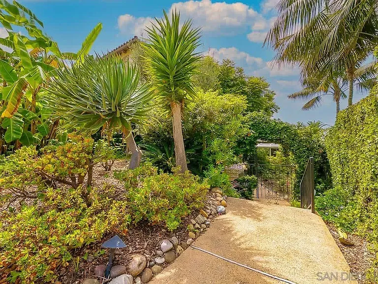 1520 Virginia Way — Photo 30