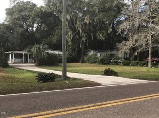 10545 Pine Estates Rd E, Jacksonville, FL 32218