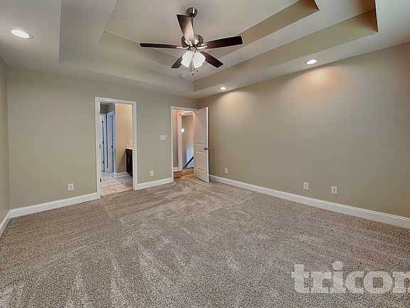 5th image of 1063 Spicer Dr