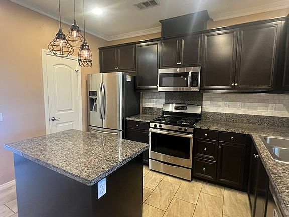2nd image of 28835 Camino De Cielo Dr