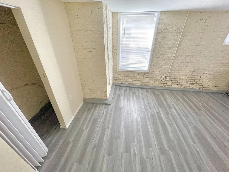 125 Hillside Ave — Photo 25