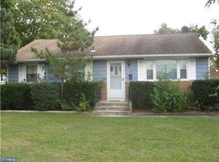 310 Veterans Dr, Palmyra, NJ 08065