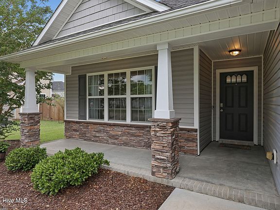 4th image of 381 Sonoma Road