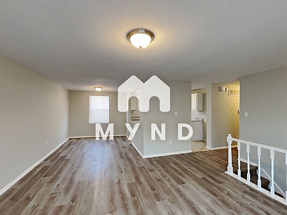 3rd image of 4184 Willow Park Dr