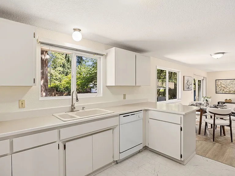 7825 189th Pl SW — Photo 7