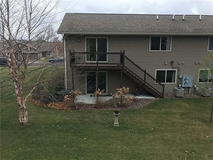 646 Blue Karner Dr — Photo 7