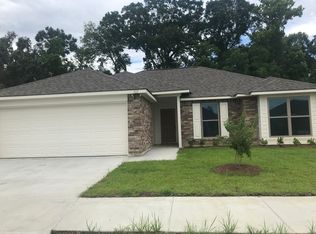 808 Huey Andrew Ave, Gonzales, LA 70737