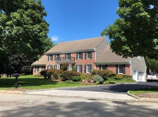 4 Collette Dr, Ramsey, NJ 07446