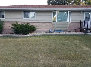 2301 8th Ave NW, Minot, ND 58703