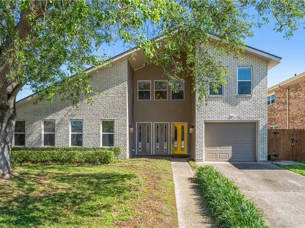 7461 Lake Barrington Dr, New Orleans, LA 70128