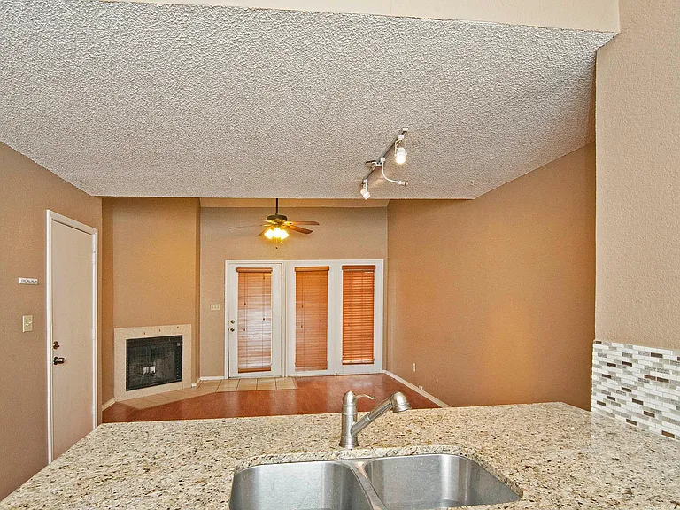 13211 Emily Rd #1203 — Photo 10