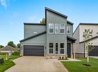 1304 SW Journey Ln, Bentonville, AR 72712