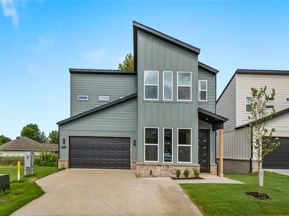 1304 SW Journey Ln, Bentonville, AR 72712