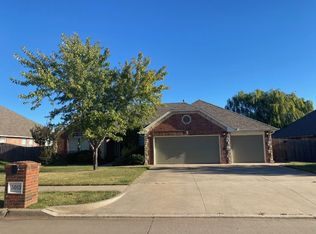 3013 Ridge Lake Blvd, Norman, OK 73071