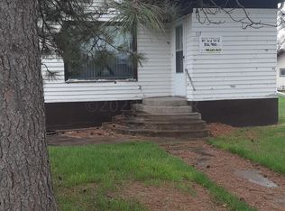 117 3rd St E, Halstad, MN 56548