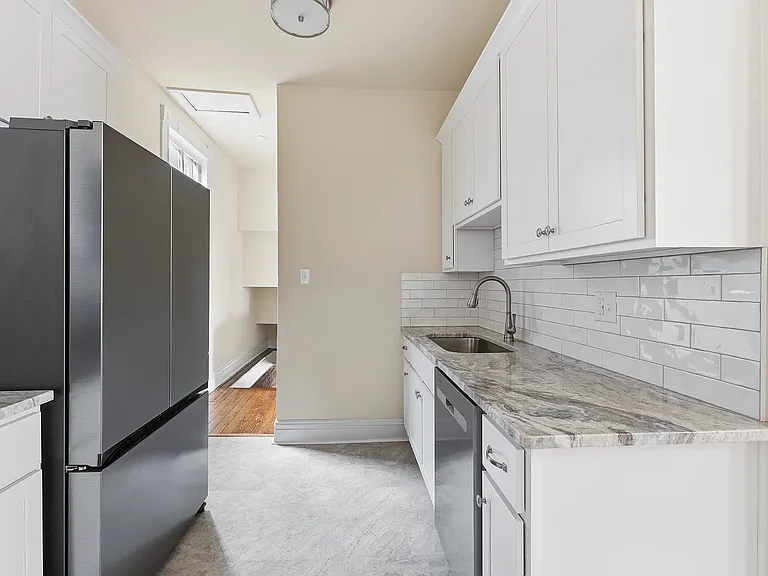 16 S Harrison St #A — Photo 7