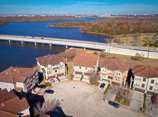 4132 Boardwalk Blvd, Seabrook, TX 77586
