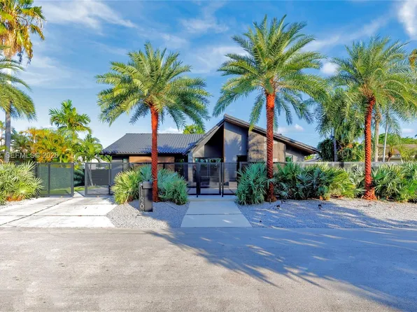 11620 NE 20th Dr, North Miami, FL 33181