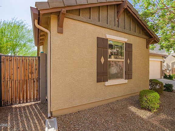 3rd image of 16615 W SIERRA Street