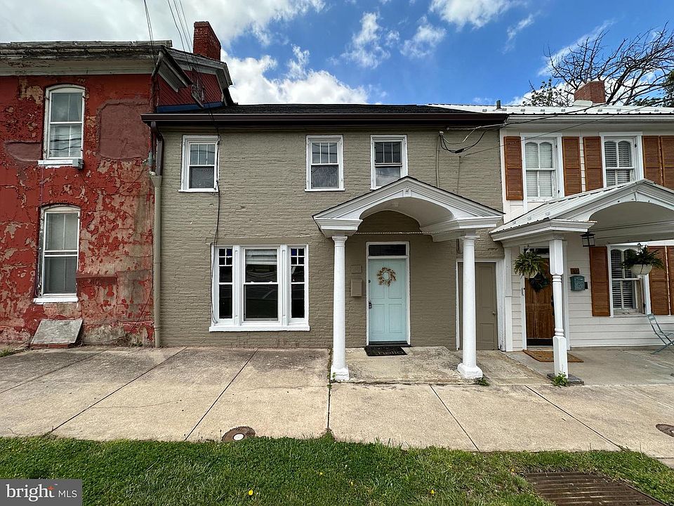 1st image of 40 N Main St