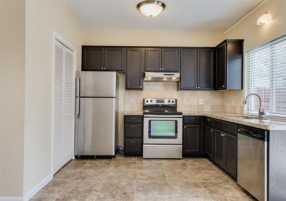 1st image of 14719 Barryknoll Ln APT 53