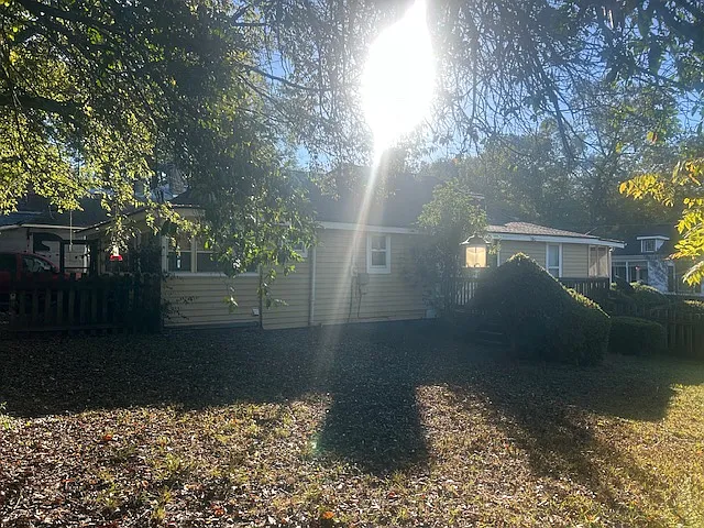 1086 W Hancock Ave — Photo 31
