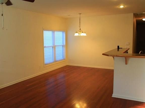 2nd image of 247 Fountains Park Blvd