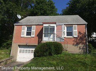 664 N Walnut St, Waterbury, CT 06704