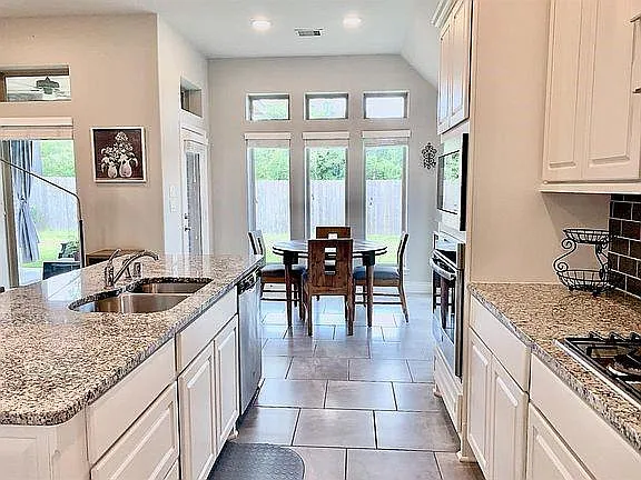 39 Eden Hollow Ln — Photo 5