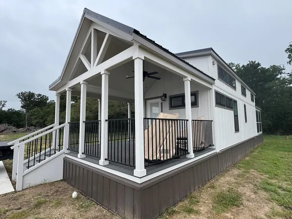 11515 E Us Highway 290 #94, Fredericksburg, TX 78624