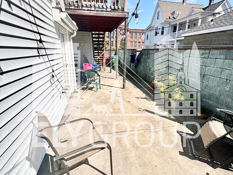 220 Harvard St #1 — Photo 13