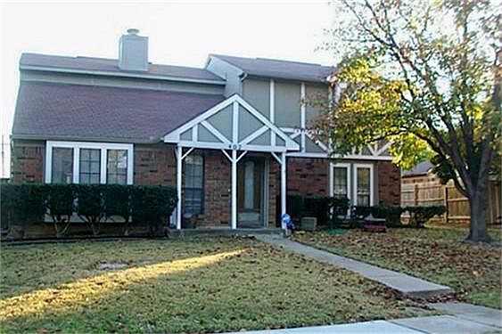 1st image of 402 Creekmeadow Ln