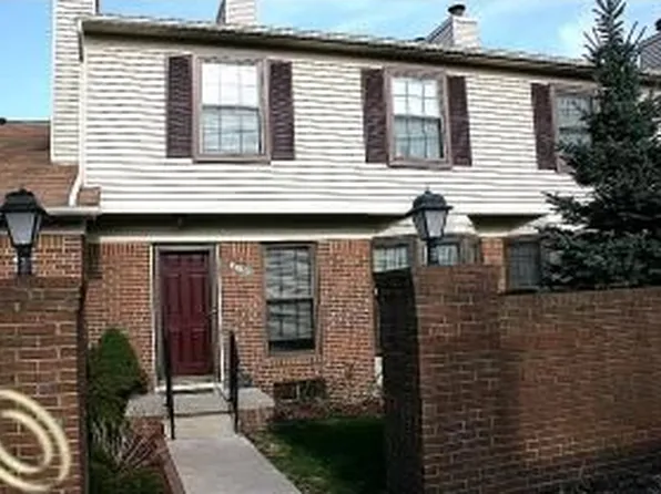 22379 Peachtree #1, Novi, MI 48375