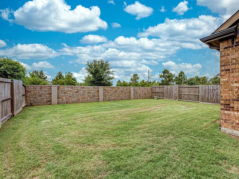 29163 Marina Point Ln — Photo 29