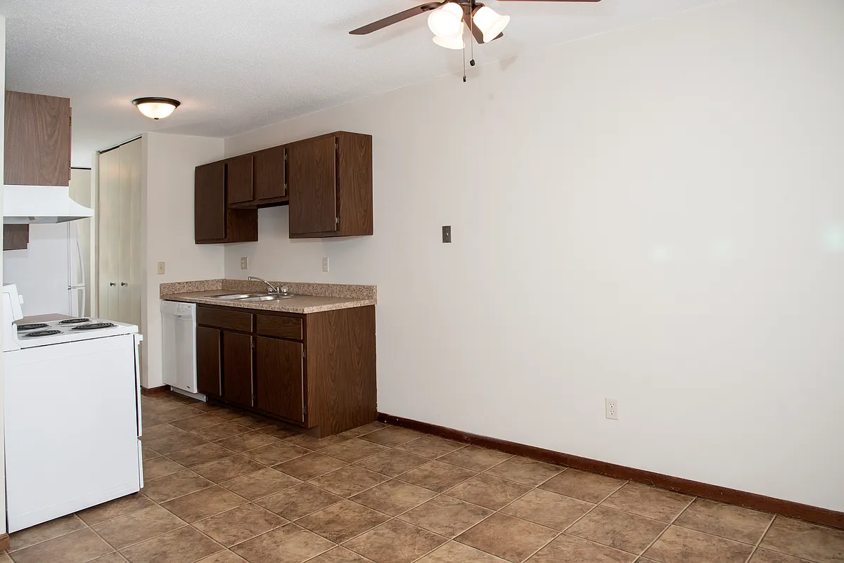 Building Photo - Laurel Place Apartments