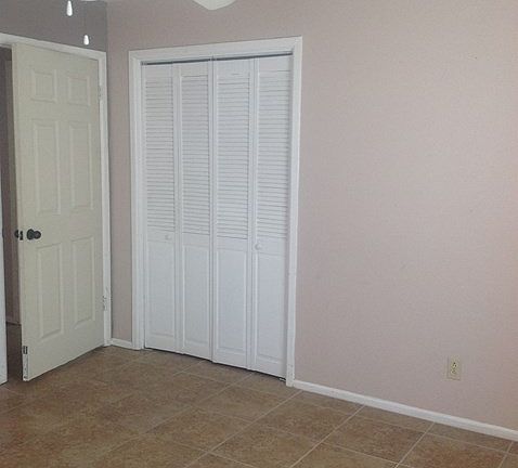 3rd image of 4607 N Jackson Ave