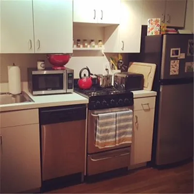 Rented by Buchbinder & Warren | media 36