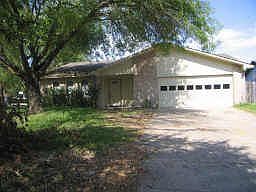 5th image of 15322 Plaza Libre Dr