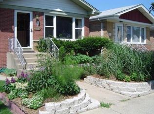 6816 W Higgins Ave, Chicago, IL 60656