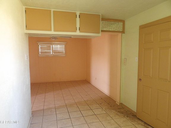 4th image of 327 George Orr Rd