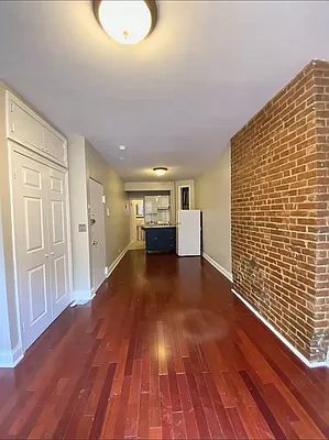 Rented by Corcoran | media 8