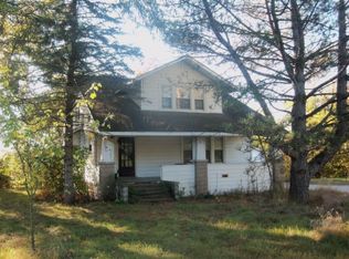 382 Romain Rd, Caro, MI 48723