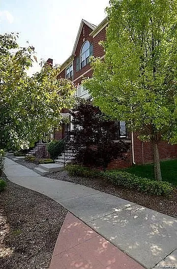3202 Camden Dr — Photo 21