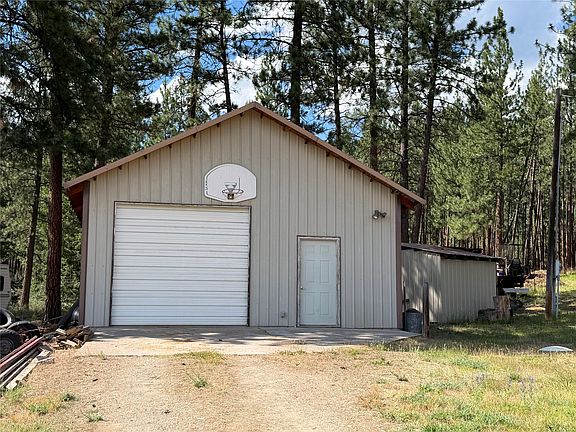 4th image of 36 Sagebrush Ln