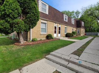 6319 W Center St, Milwaukee, WI 53210