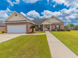 9812 Belle Place Cir, Maurice, LA 70555